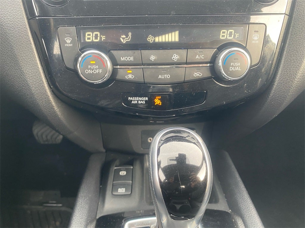 2021 Nissan Rogue Sport SL