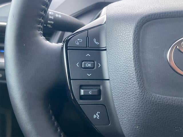 2023 Toyota PRIUS XLE