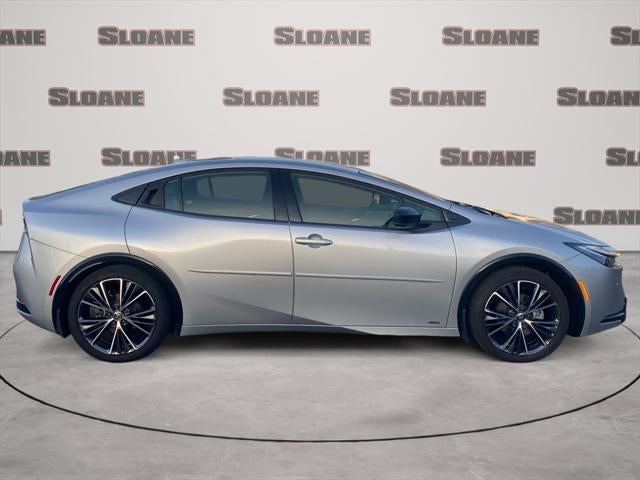 2023 Toyota PRIUS XLE