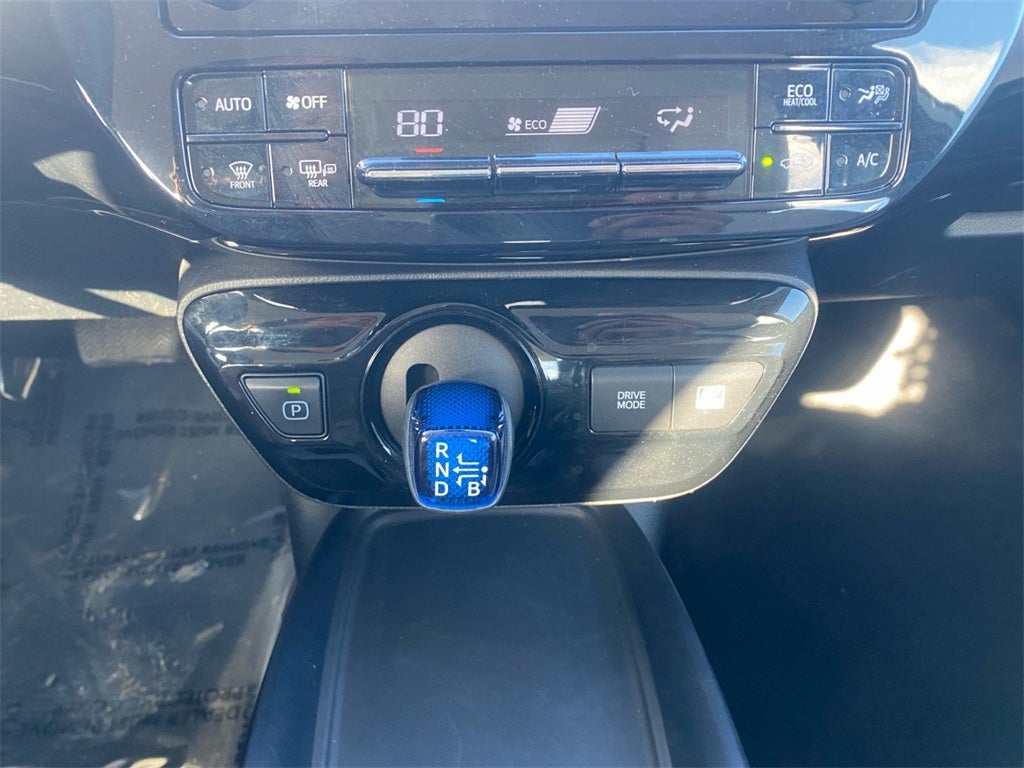 2020 Toyota PRIUS LE