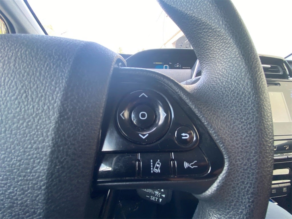 2019 Toyota PRIUS LE