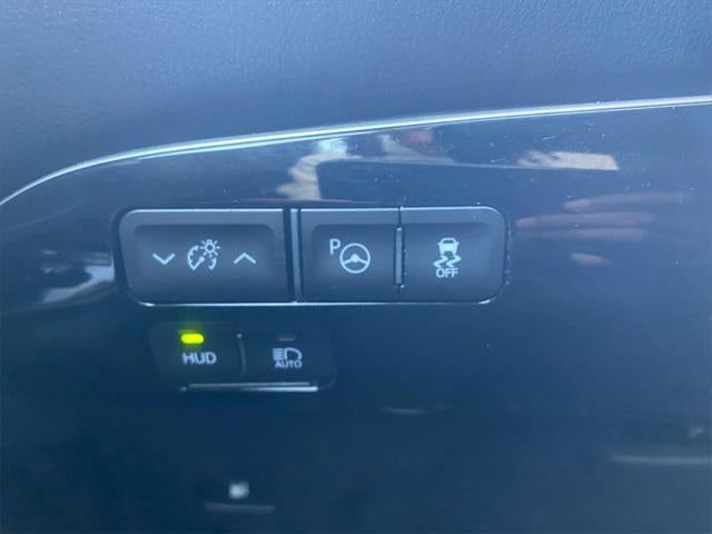 2022 Toyota PRIUS XLE AWD-e