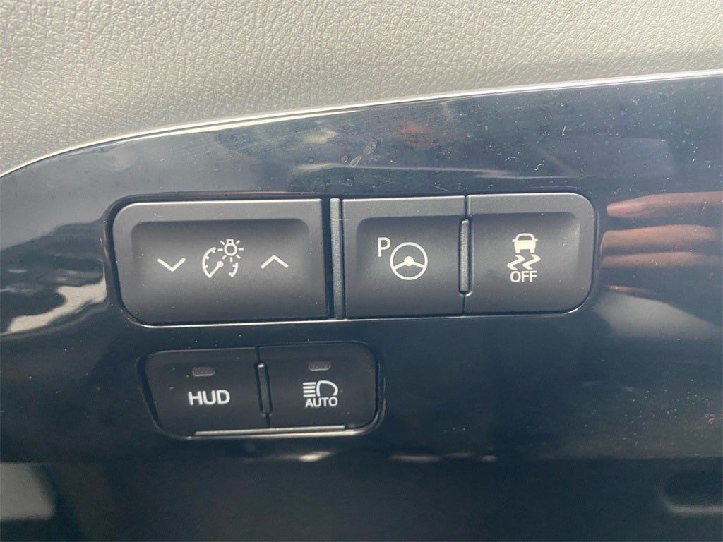 2021 Toyota PRIUS XLE AWD-e