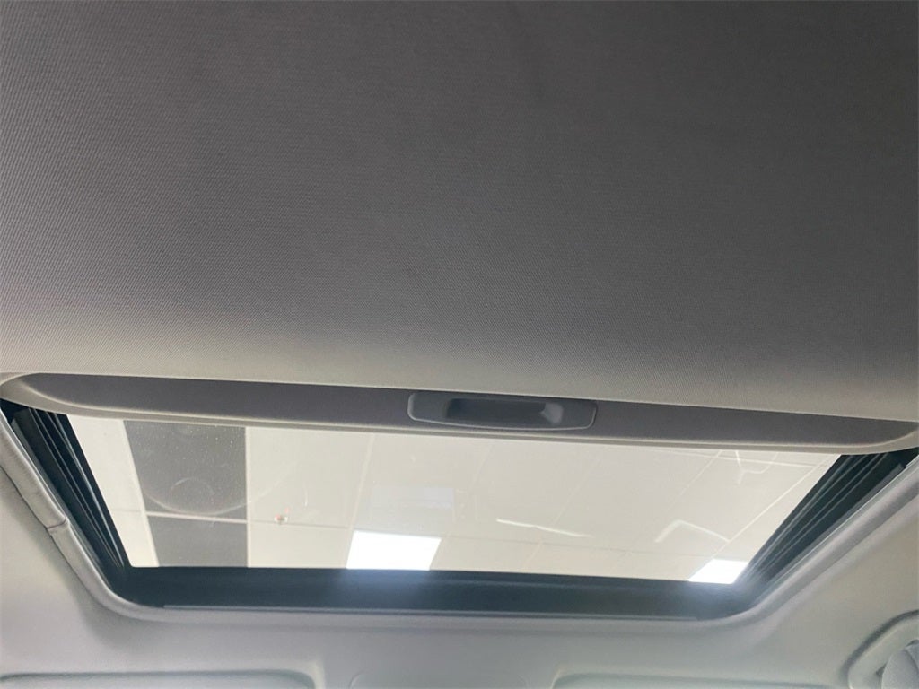 2019 Toyota RAV4 HYBRID XLE