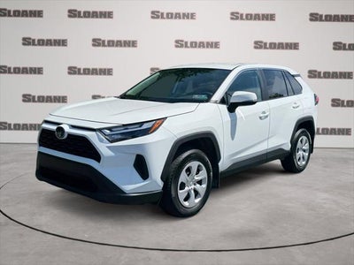 2025 Toyota RAV4 LE