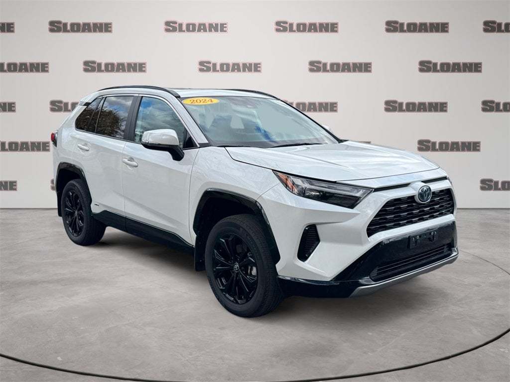 2024 Toyota RAV4 HYBRID SE