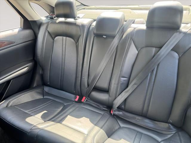 2016 Lincoln MKZ Base