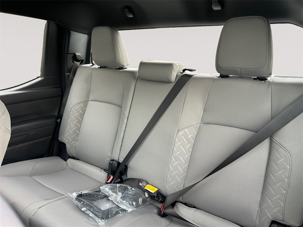 2025 Toyota TACOMA SR5 SR5