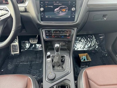 2022 Volkswagen Tiguan 2.0T SEL R-Line