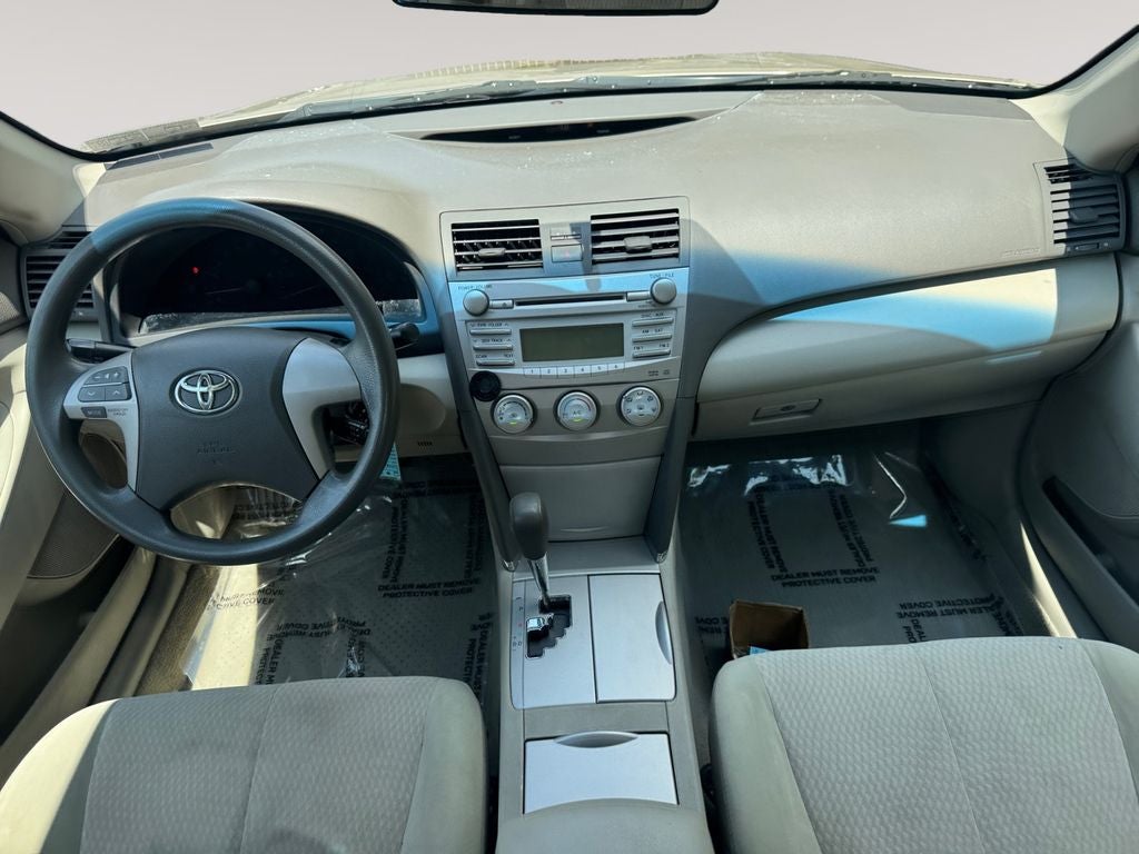 2011 Toyota CAMRY LE