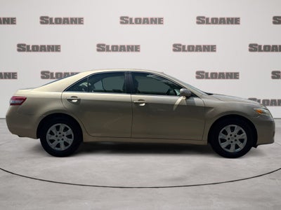 2011 Toyota CAMRY LE