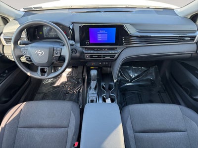 2025 Toyota CAMRY LE