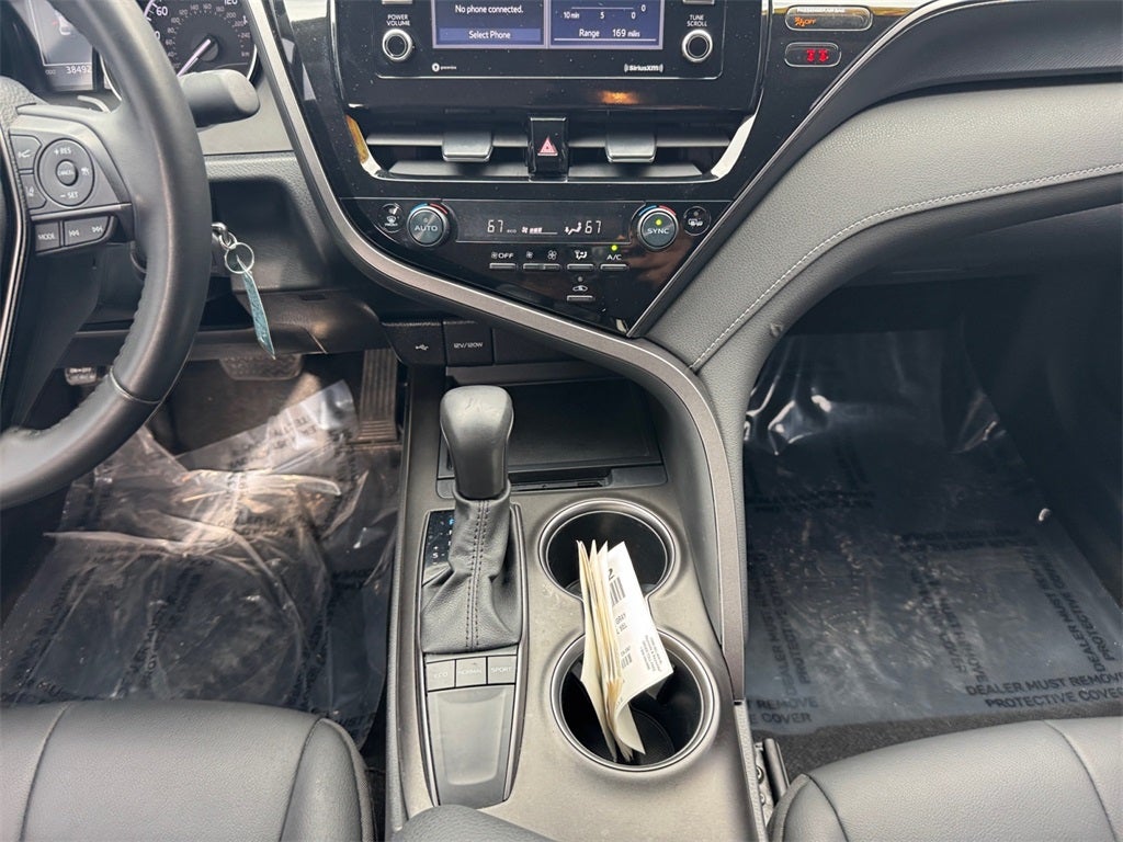 2023 Toyota CAMRY SE