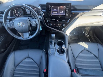 2024 Toyota CAMRY SE
