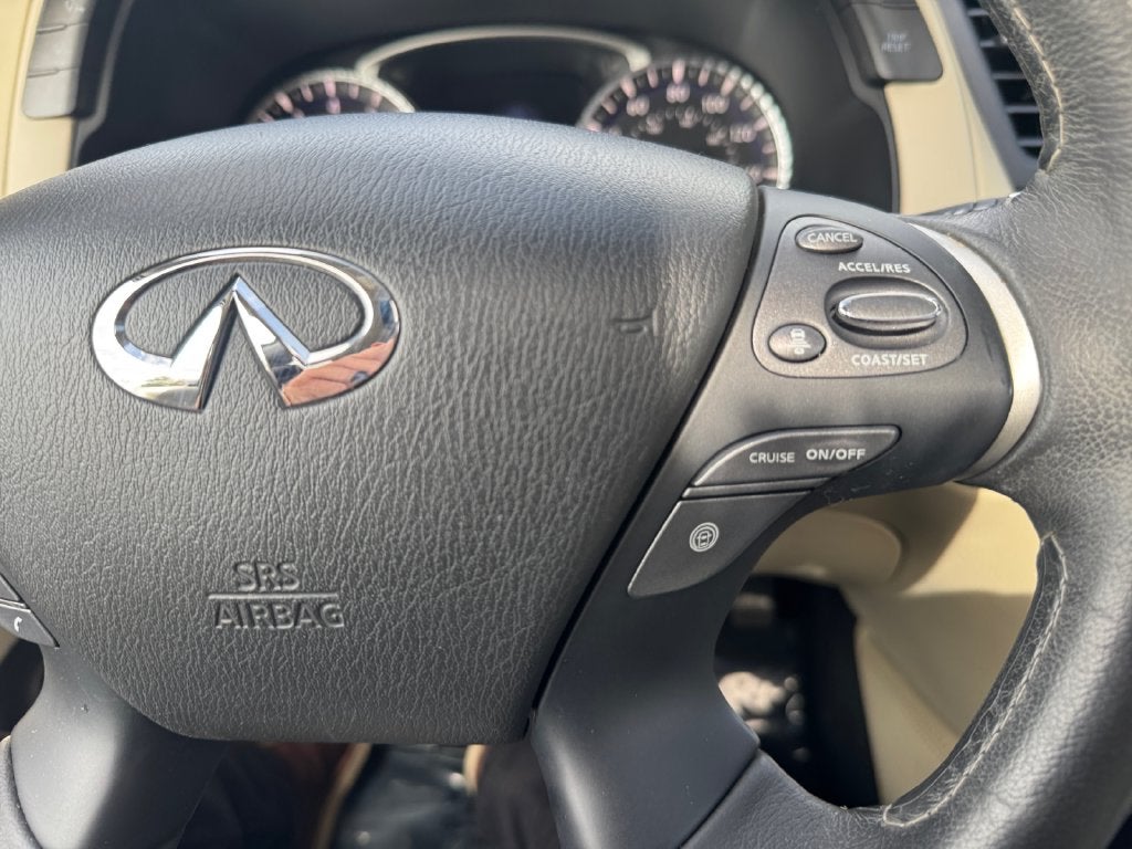 2018 INFINITI QX60 Base