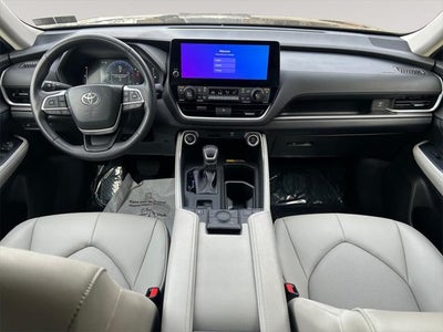 2024 Toyota GRAND HIGHLANDER XLE
