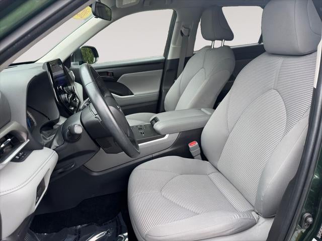 2023 Toyota Highlander Hybrid LE