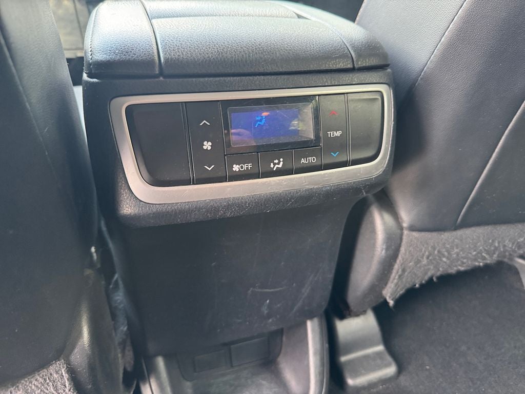 2015 Toyota HIGHLANDER LE Plus V6