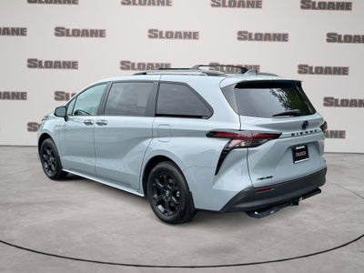 2025 Toyota SIENNA XLE AWD Woodland Edition