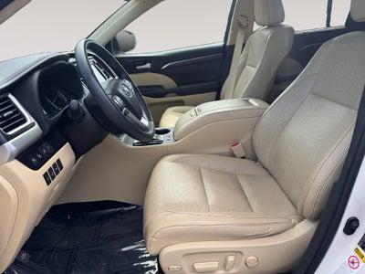 2016 Toyota Highlander Limited Platinum V6