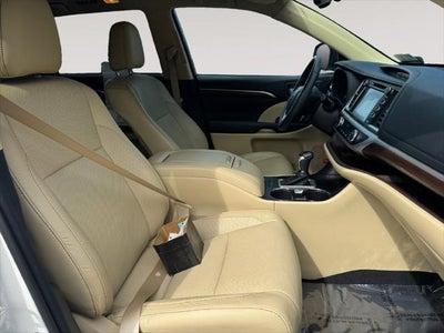 2016 Toyota Highlander Limited Platinum V6
