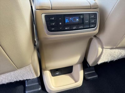 2016 Toyota Highlander Limited Platinum V6