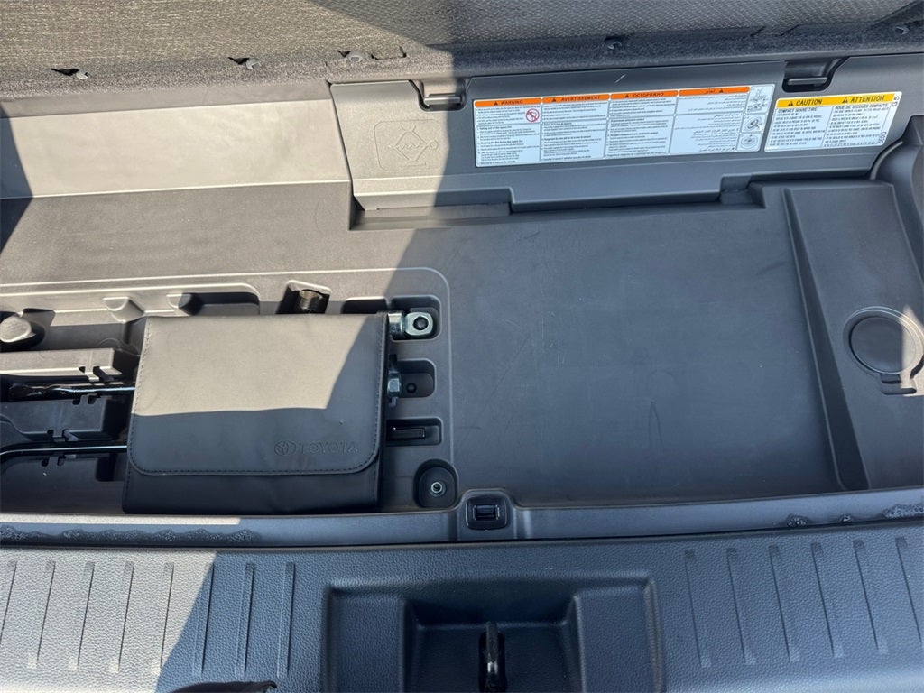 2023 Toyota HIGHLANDER HYBRD Platinum