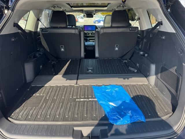 2023 Toyota HIGHLANDER HYBRD Platinum