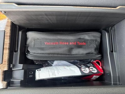 2025 Toyota SIENNA PLT AWD Platinum 7 Passenger