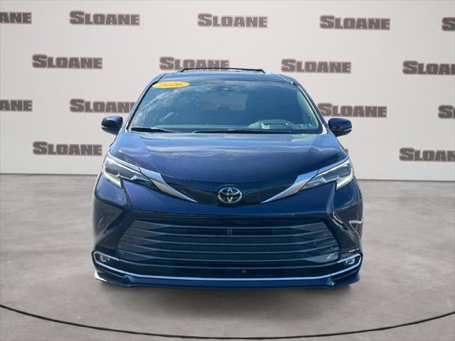 2026 Toyota Sienna Platinum 7 Passenger