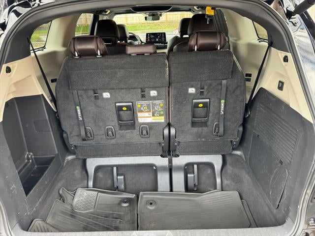 2023 Toyota SIENNA PLT AWD Platinum 7 Passenger