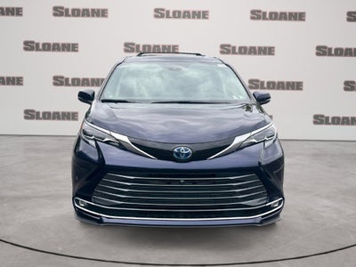 2024 Toyota Sienna Platinum 7 Passenger