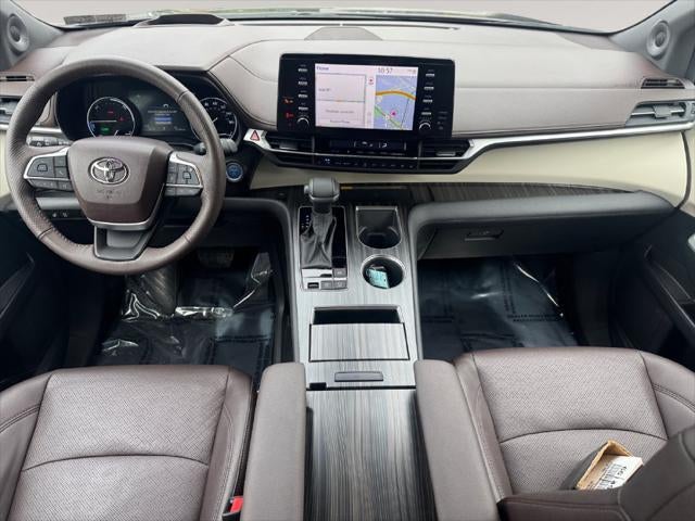 2024 Toyota Sienna Platinum 7 Passenger