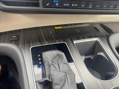 2024 Toyota Sienna Platinum 7 Passenger