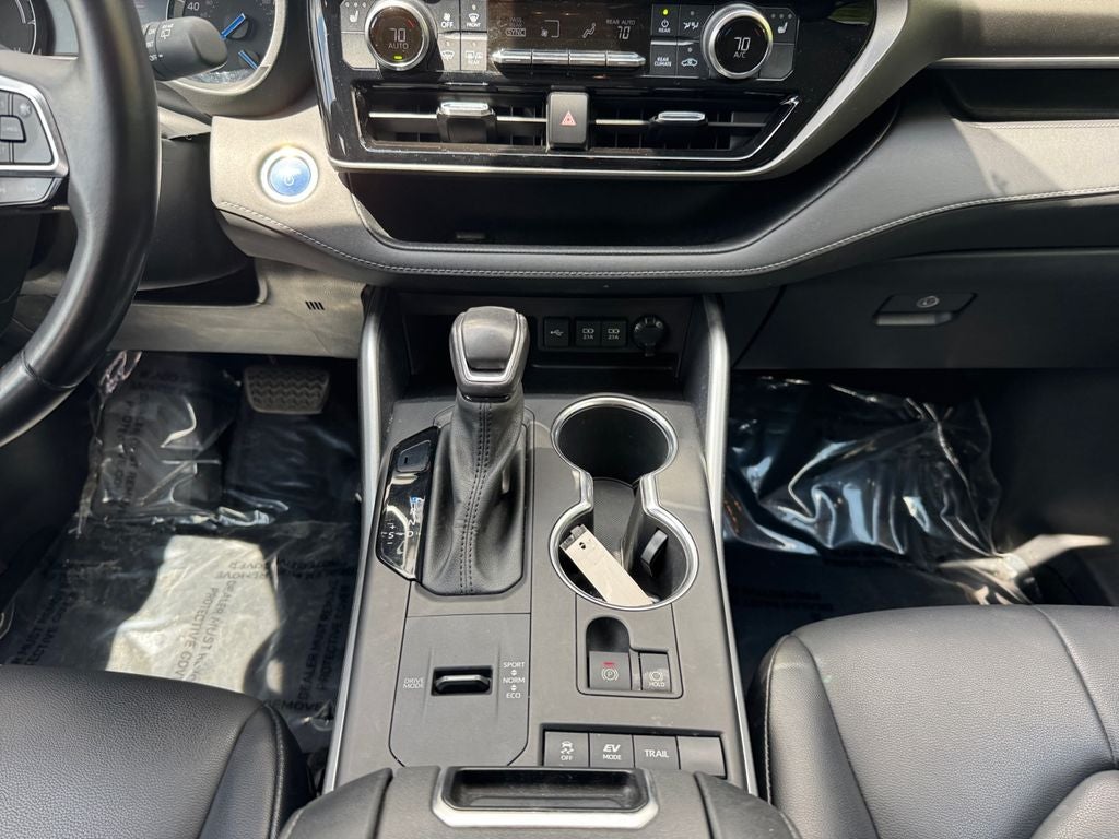 2021 Toyota HIGHLANDER HYBRD XLE