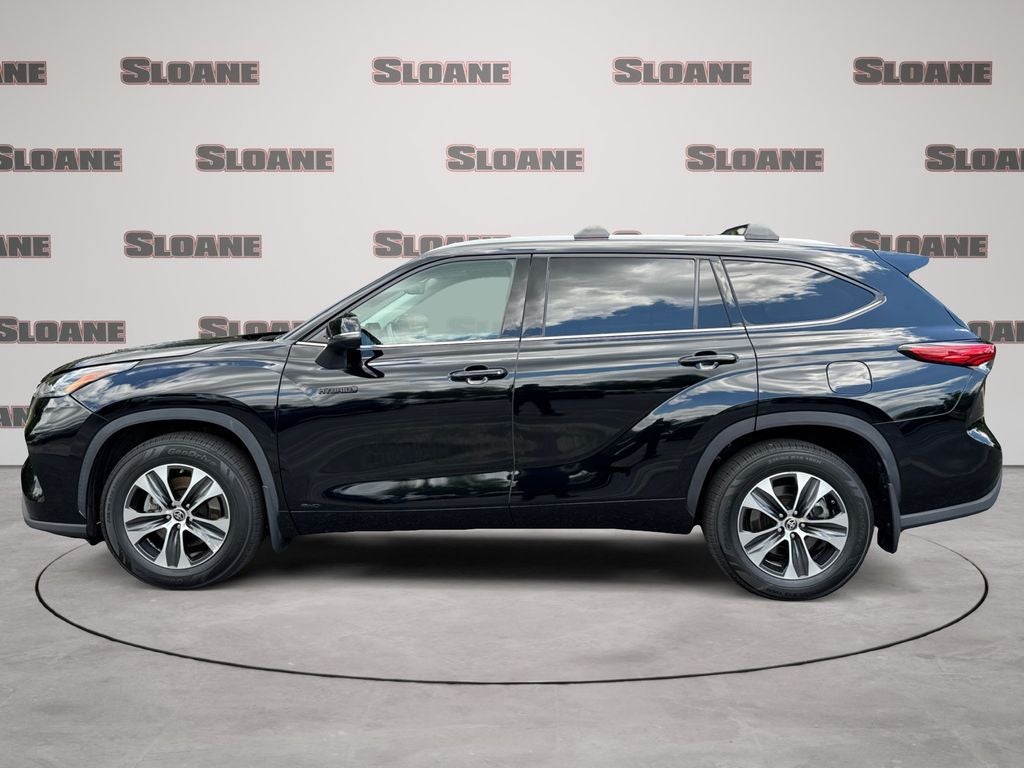 2021 Toyota HIGHLANDER HYBRD XLE