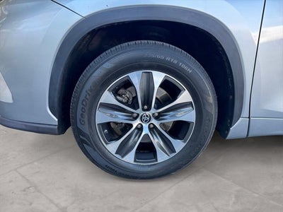 2022 Toyota HIGHLANDER HYBRD XLE