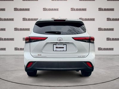 2022 Toyota HIGHLANDER XLE