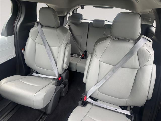 2025 Toyota Sienna XLE 7 Passenger