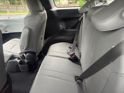 2025 Toyota Sienna XLE 7 Passenger
