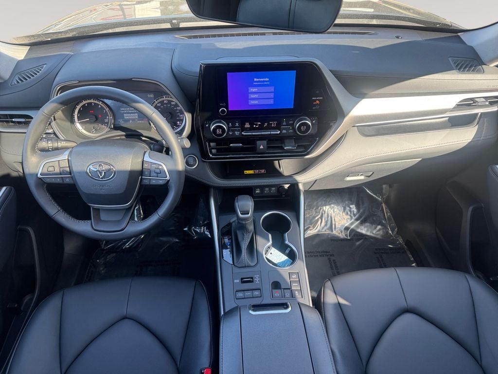 2026 Toyota HIGHLANDER XLE