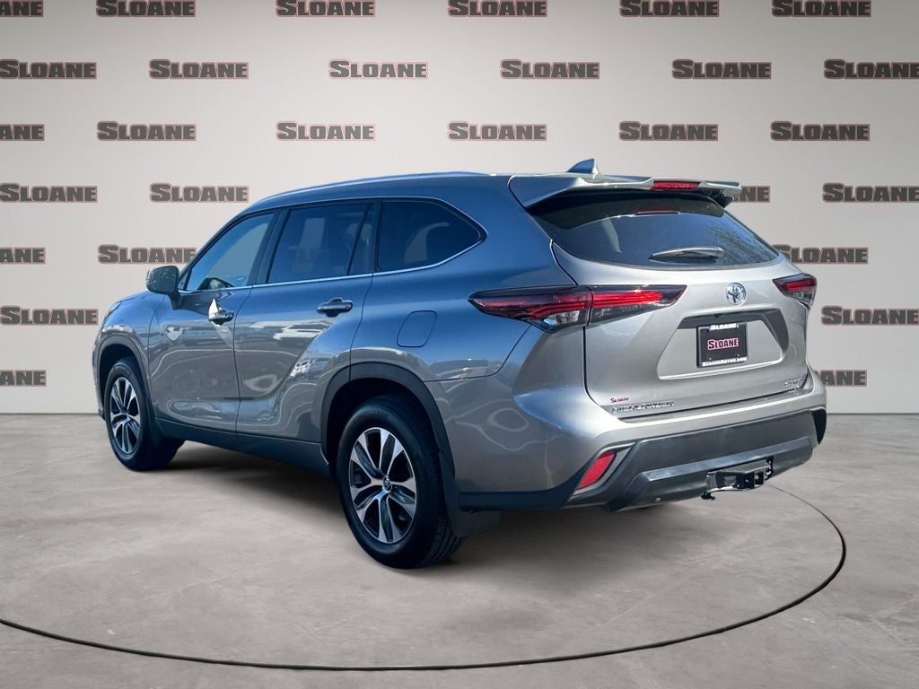 2026 Toyota HIGHLANDER XLE