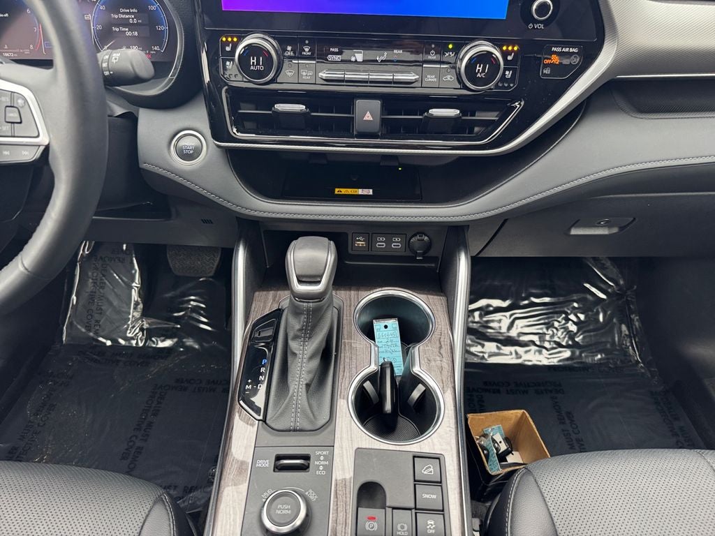 2024 Toyota HIGHLANDER Platinum