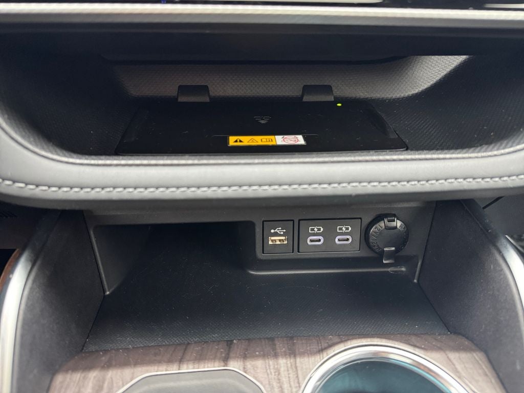 2024 Toyota HIGHLANDER Platinum