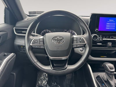 2023 Toyota Highlander XSE
