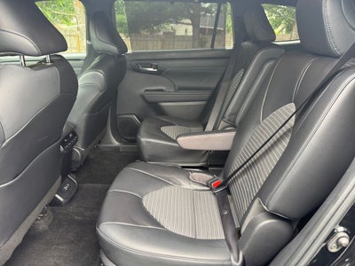 2023 Toyota Highlander XSE