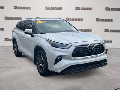 2024 Toyota HIGHLANDER XLE