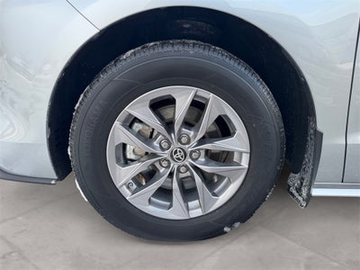 2024 Toyota SIENNA XLE AWD XLE 7 Passenger