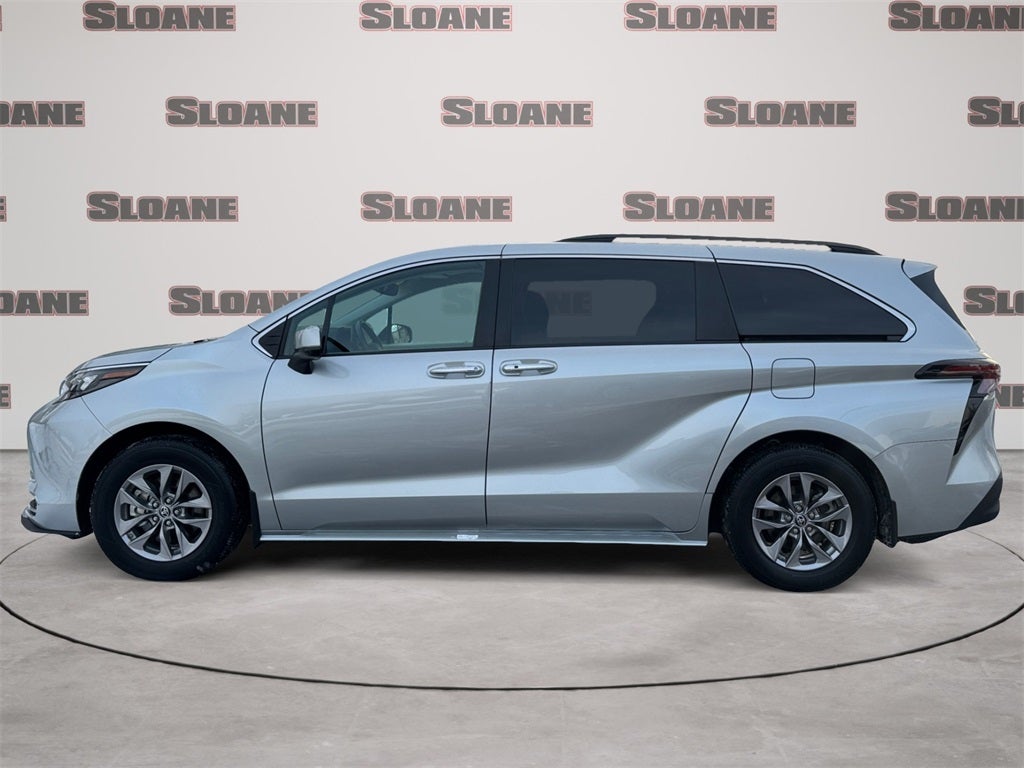 2024 Toyota SIENNA XLE AWD XLE 7 Passenger