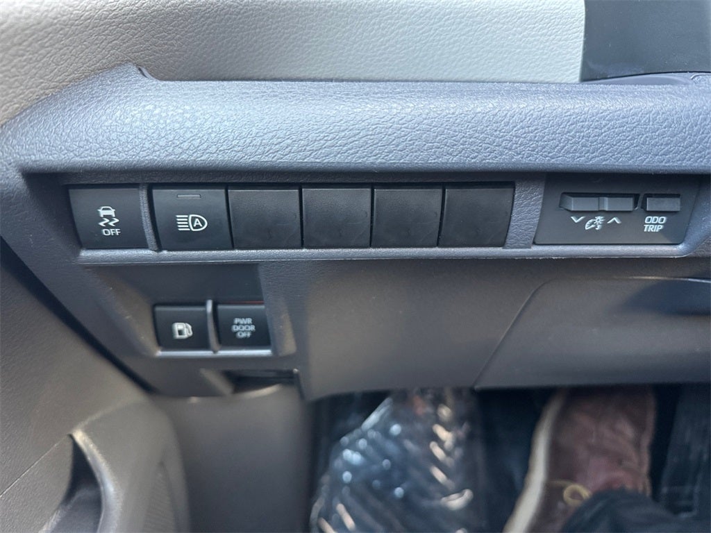 2024 Toyota SIENNA XLE AWD XLE 7 Passenger